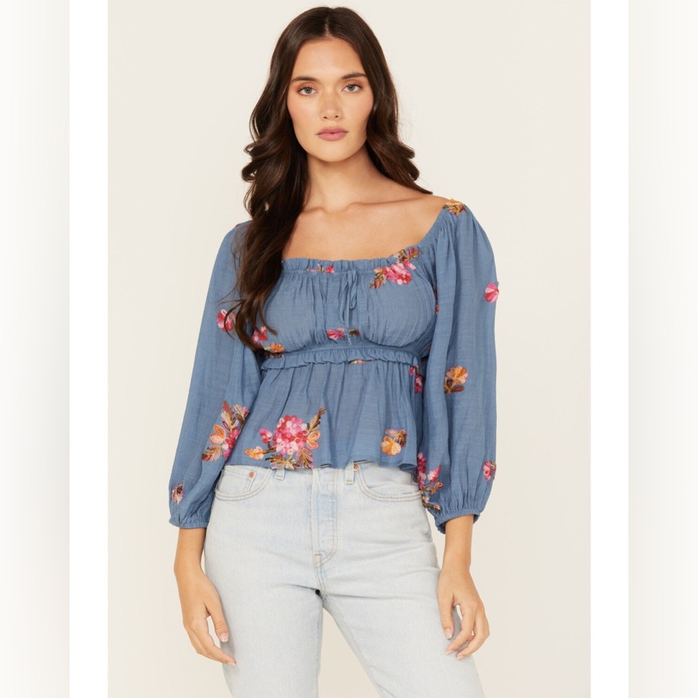 NWT WILD MOSS WOMEN'S FLORAL EMBROIDERED 3/4 SLEEVE TOP🌸🌸🌸🌸🌸🌸🌸